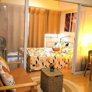 Beach View Unit In Azure Urban Resort Residences